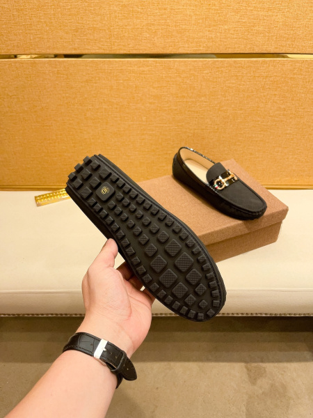 2025年9月22日入荷新品Ferragamoカジュアルシューズ/スニーカー｜メンズ靴人気本革製ギフト/誕生日/TL工場