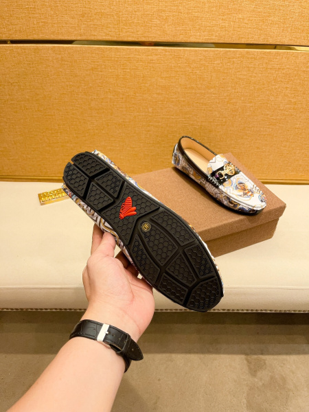 2025年9月22日入荷新品Gucciカジュアルシューズ/スニーカー｜メンズ靴人気本革製ギフト/誕生日/TL工場