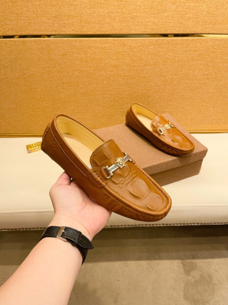 2025年9月22日入荷新品Versaceカジュアルシューズ/スニーカー｜メンズ靴人気本革製ギフト/誕生日/TL工場