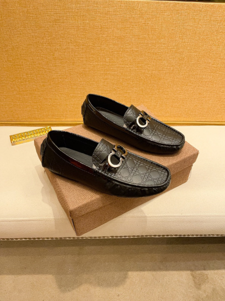 2025年9月22日入荷新品Ferragamoカジュアルシューズ/スニーカー｜メンズ靴人気本革製ギフト/誕生日/TL工場