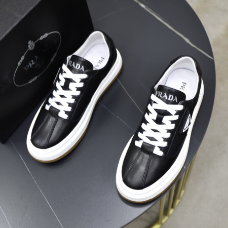 2025年9月22日入荷新品PRADAカジュアルシューズ/スニーカー｜メンズ靴人気本革製ギフト/誕生日/TL工場