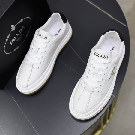 2025年9月22日入荷新品PRADAカジュアルシューズ/スニーカー｜メンズ靴人気本革製ギフト/誕生日/TL工場
