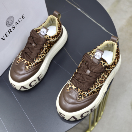 2025年9月22日入荷新品Versaceカジュアルシューズ/スニーカー｜メンズ靴人気本革製ギフト/誕生日/TL工場