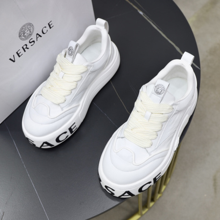 2025年9月22日入荷新品Versaceカジュアルシューズ/スニーカー｜メンズ靴人気本革製ギフト/誕生日/TL工場