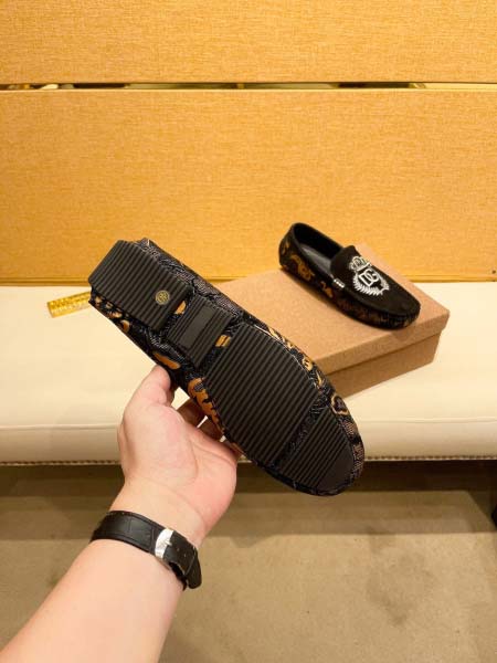 2025年9月22日入荷新品Gucciカジュアルシューズ/スニーカー｜メンズ靴人気本革製ギフト/誕生日/TL工場