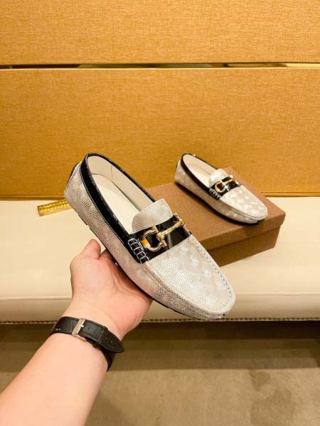 2025年9月22日入荷新品Ferragamoカジュアルシューズ/スニーカー｜メンズ靴人気本革製ギフト/誕生日/TL工場