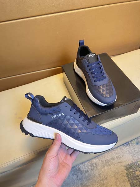 2025年9月23日入荷新品Pradaカジュアルシューズ/スニーカー｜メンズ靴人気本革製ギフト/誕生日/TL工場