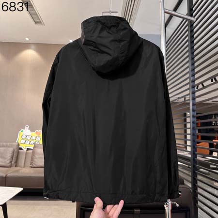 2025年9月23日入荷秋冬新作MONCLE ジャケット高品質人気商品/LM工場