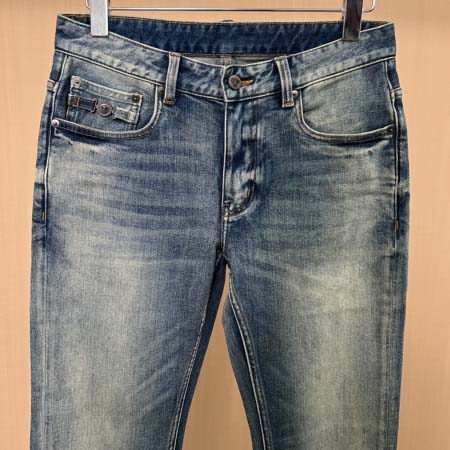 2025年9月24日入荷秋冬新作Versaceジーパン高級品/Su工場