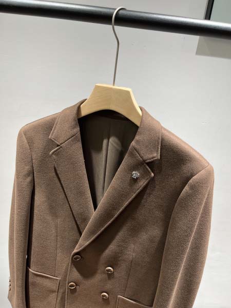 2025年9月24日入荷秋冬新作  Loro pianaジャケット高級品/Su工場