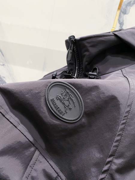 2025年9月24日入荷秋冬新作Burberryジャケット高級品/Su工場