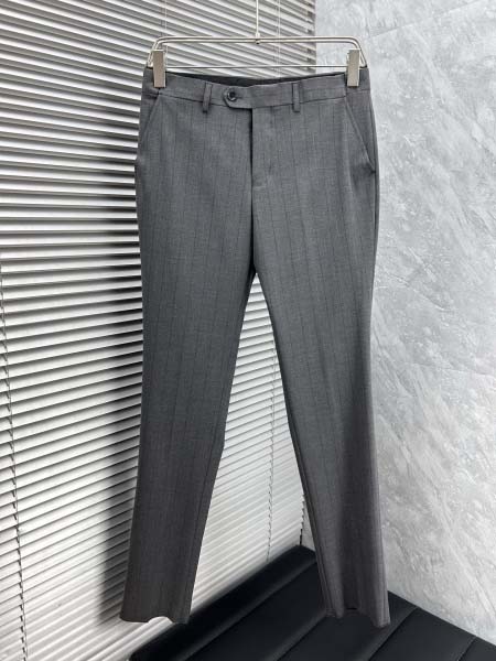 2025年9月24日入荷秋冬新作Diorスーツのセット上下高級品/Su工場