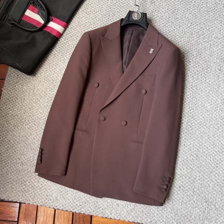 2025年9月24日入荷秋冬新作Burberryスーツのセット上下高級品/Su工場