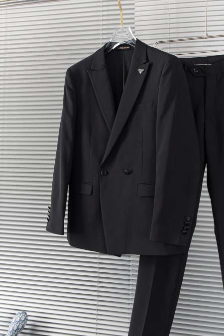 2025年9月24日入荷秋冬新作Pradaスーツのセット上下高級品/Su工場