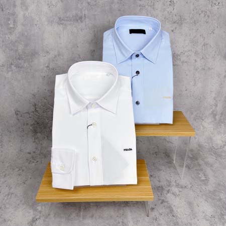 2025年9月24日入荷秋冬新作Pradaシャツ高級品/Su工場