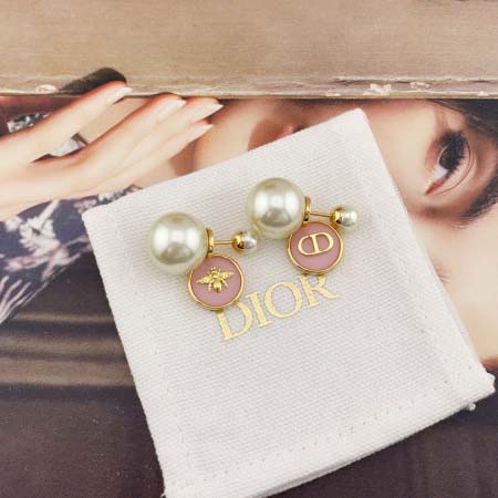 2025年9月25日入荷新品Diorピアスギフト/誕生日/記念品/アクセサリーxin工場