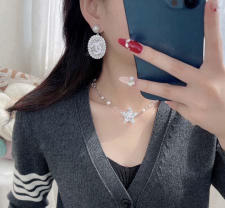 2025年9月25日入荷新品Chanelピアスギフト/誕生日/記念品/アクセサリーxin工場