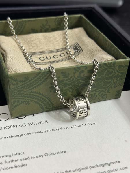 2025年9月25日入荷新品Gucciネックレスギフト/誕生日/記念品/アクセサリーxin工場