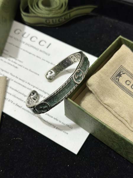 2025年9月25日入荷新品Gucci腕輪/ブレスレットギフト/誕生日/記念品/アクセサリーxin工場