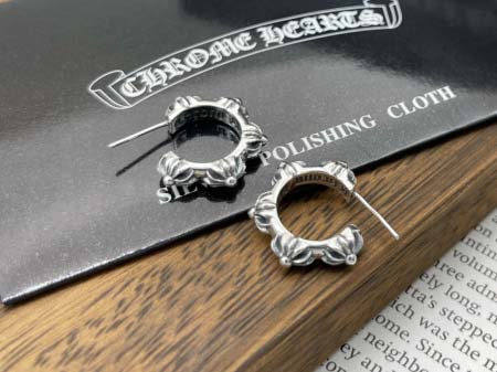 2025年9月25日入荷新品Chrome Heartsピアスギフト/誕生日/記念品/アクセサリーxin工場