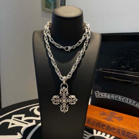 2025年9月25日入荷新品Chrome Heartsネックレスギフト/誕生日/記念品/アクセサリーxin工場