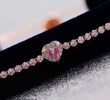 2025年9月25日入荷新品SWAROVSKIブレスレットギフト/誕生日/記念品/アクセサリーxin工場