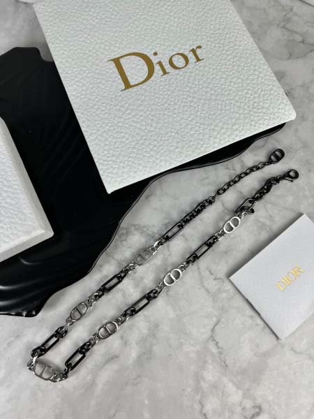 2025年9月25日入荷新品Diorネックレスギフト/誕生日/記念品/アクセサリーxin工場