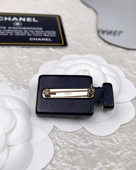 2025年9月25日入荷新品Chanelブローチギフト/誕生日/記念品/アクセサリーxin工場