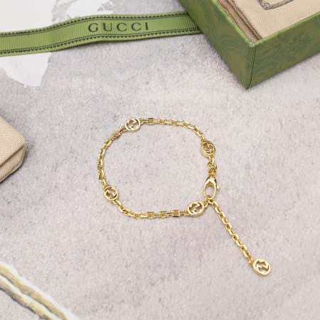 2025年9月26日入荷新品Gucci ネックレスギフト/誕生日/記念品/アクセサリーxin工場