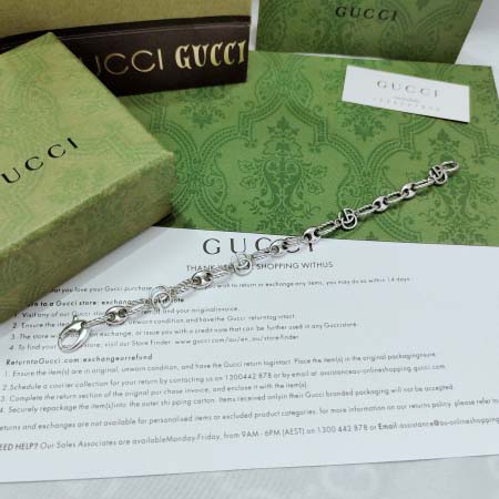 2025年9月26日入荷新品Gucci ブレスレットギフト/誕生日/記念品/アクセサリーxin工場