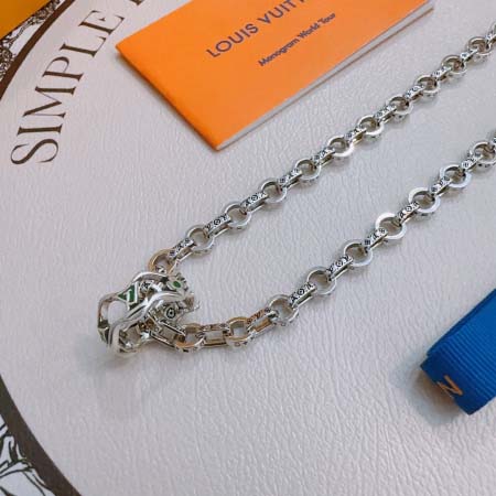 2025年9月26日入荷新品Louis Vuittonネックレスギフト/誕生日/記念品/アクセサリーxin工場