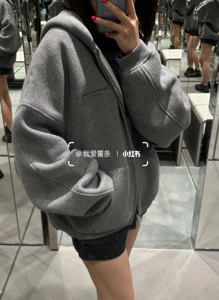 2025年9月26日入荷秋冬新作Alexander Wangジャケット+デニムショートパンツファッション/誕生日プレゼント/贈り物 can工場