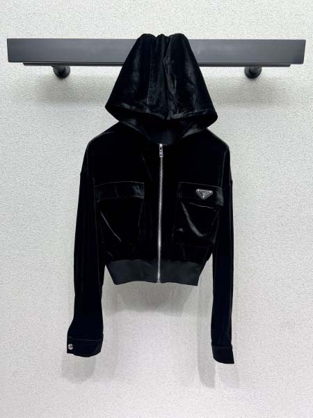 2025年9月26日入荷秋冬新作Pradaセット上下ファッション/誕生日プレゼント/贈り物 can工場