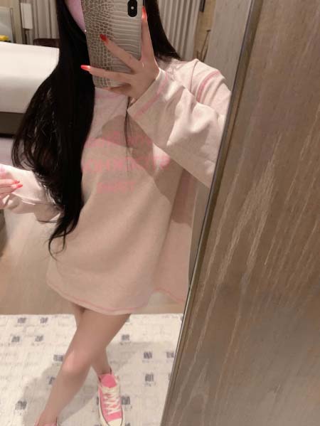 2025年9月26日入荷秋冬新作Acne長袖ファッション/誕生日プレゼント/贈り物 can工場