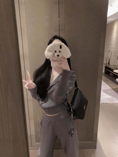 2025年9月26日入荷秋冬新作Chrome heartsセット上下ファッション/誕生日プレゼント/贈り物 can工場