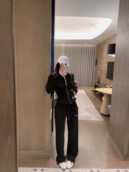 2025年9月26日入荷秋冬新作Chrome heartsセット上下ファッション/誕生日プレゼント/贈り物 can工場