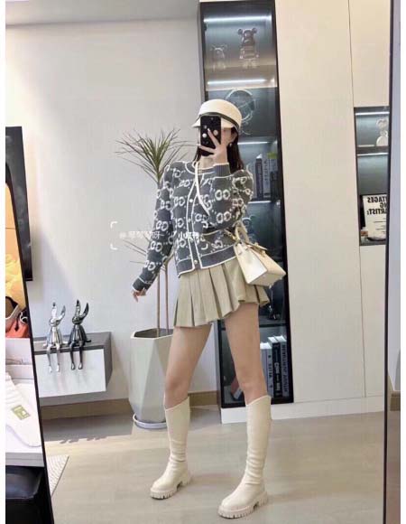 2025年9月27日入荷秋冬新作Gucci ニットカーディガン  ファッション/誕生日プレゼント/贈り物 can工場