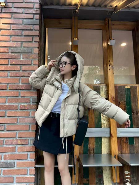 2025年9月27日入荷秋冬新作LOEWEダウンジャケットファッション/誕生日プレゼント/贈り物 can工場