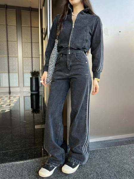 2025年9月27日入荷秋冬新作Adidas上下ファッション/誕生日プレゼント/贈り物 can工場