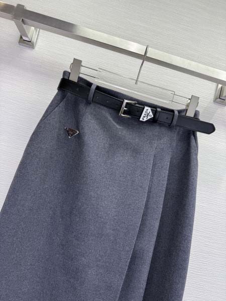 2025年9月28日入荷新作Pradaレディース服高級N品人気/KL工場