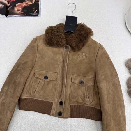 2025年9月28日入荷秋冬新作Miumiuレディース服高級N品人気/KL工場