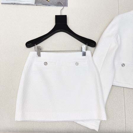 2025年9月28日入荷秋冬新作Gucciレディース服高級N品人気/KL工場