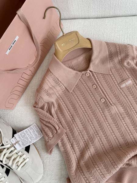 2025年9月28日入荷秋冬新作miumiuレディース服高級N品人気/KL工場