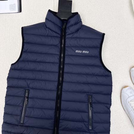 2025年9月29日入荷秋冬新作Miumiuレディース服高級N品人気/KL工場