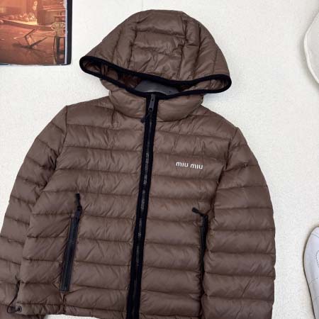 2025年9月29日入荷秋冬新作Miumiuレディース服高級N品人気/KL工場