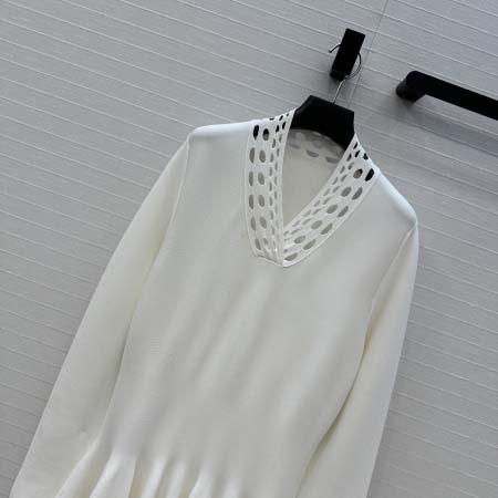 2025年9月29日入荷秋冬新作Alaiaレディース服原版復刻高級N品人気/KL工場