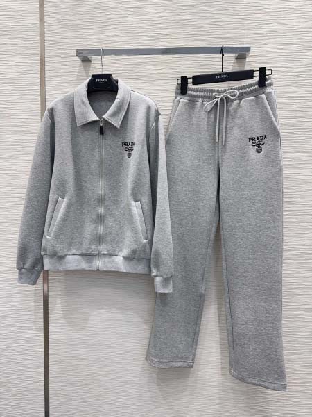 2025年9月29日入荷秋冬新作Pradaレディース服原版復刻高級N品人気/KL工場