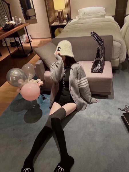 2025年9月30日入荷秋冬新作Chrome hearts ニット/セーターファッション/誕生日プレゼント/贈り物 can工場