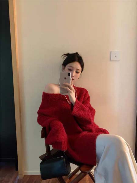 2025年9月30日入荷秋冬新作MiuMiu ニット/セーターファッション/誕生日プレゼント/贈り物 can工場