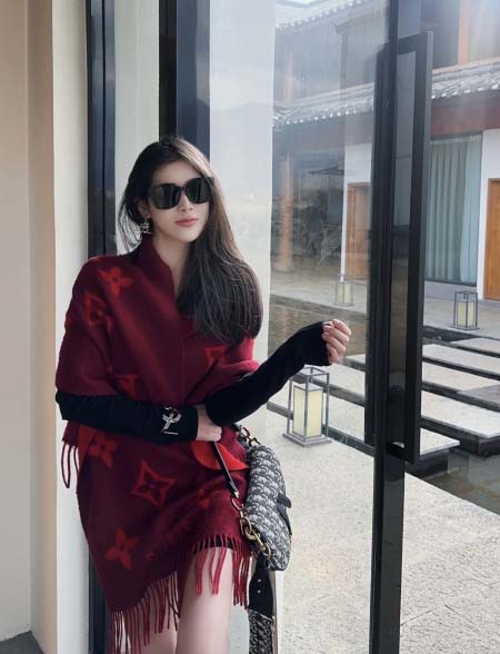 2025年9月30日入荷秋冬新作Louis Vuittonマフラー ファッション/誕生日プレゼント/贈り物 can工場